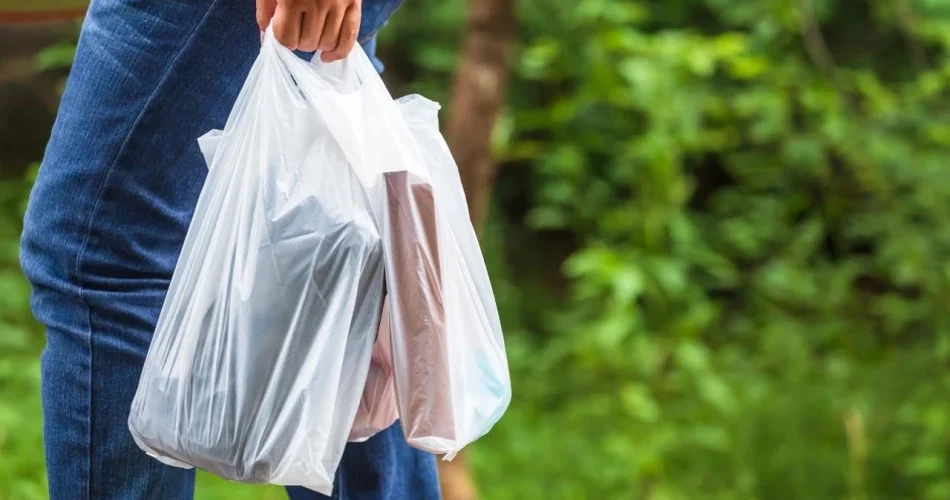 Plastik Poşetler Yine Zamlandı 2026’da 1 TL Oluyor!