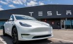 Tesla'nın Satış Grafiği: 2025'te %9'luk Düşüşle Kırılma Devam Ediyor