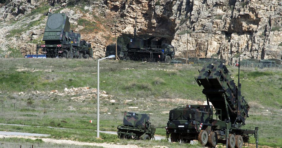 İran Füzelerine Karşı NATO Önlemi: Patriot'lar Malatya'da Göreve Başladı